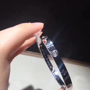Cartier经典款LOVE四鉆手鐲
