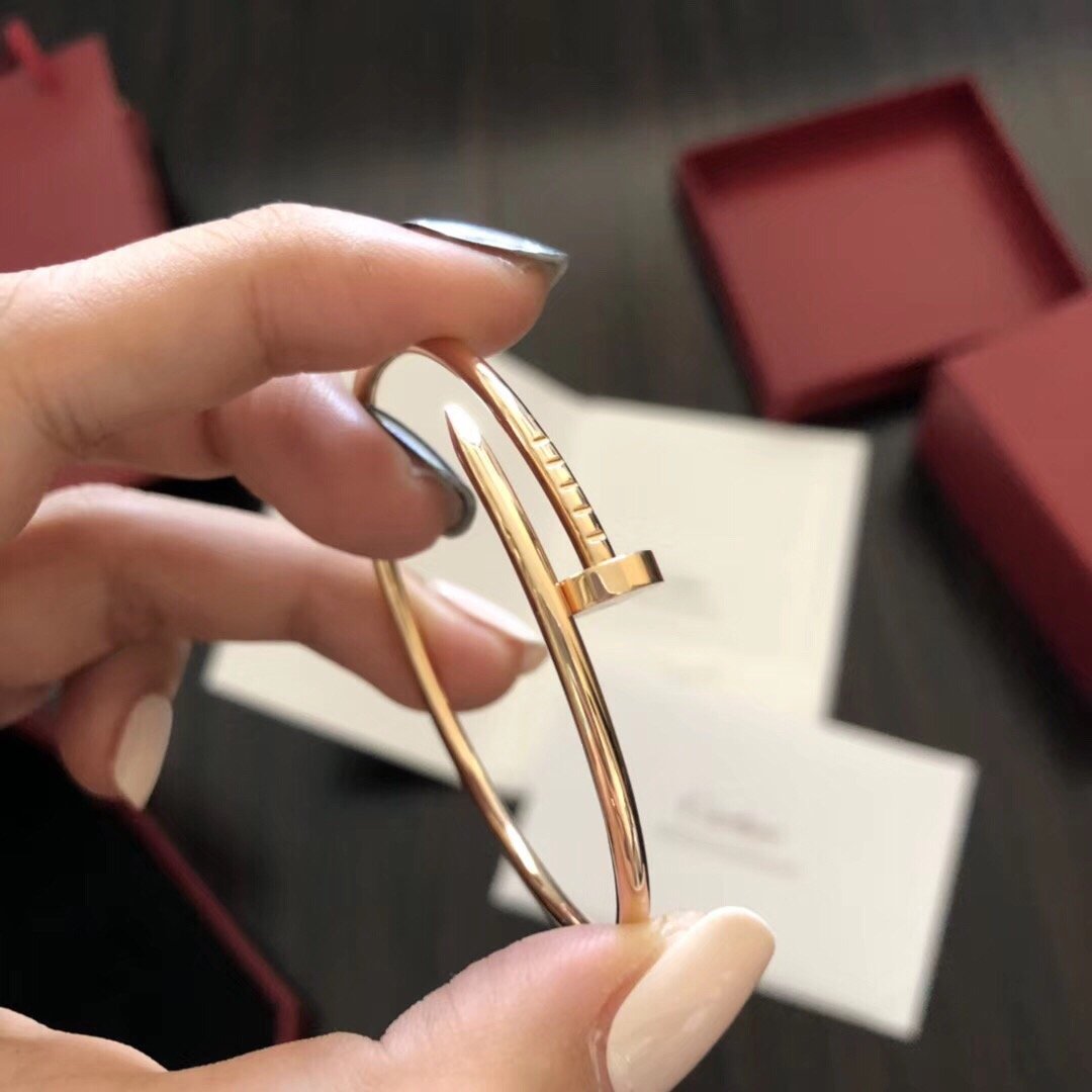 Cartier最新款無鉆釘子手鐲
